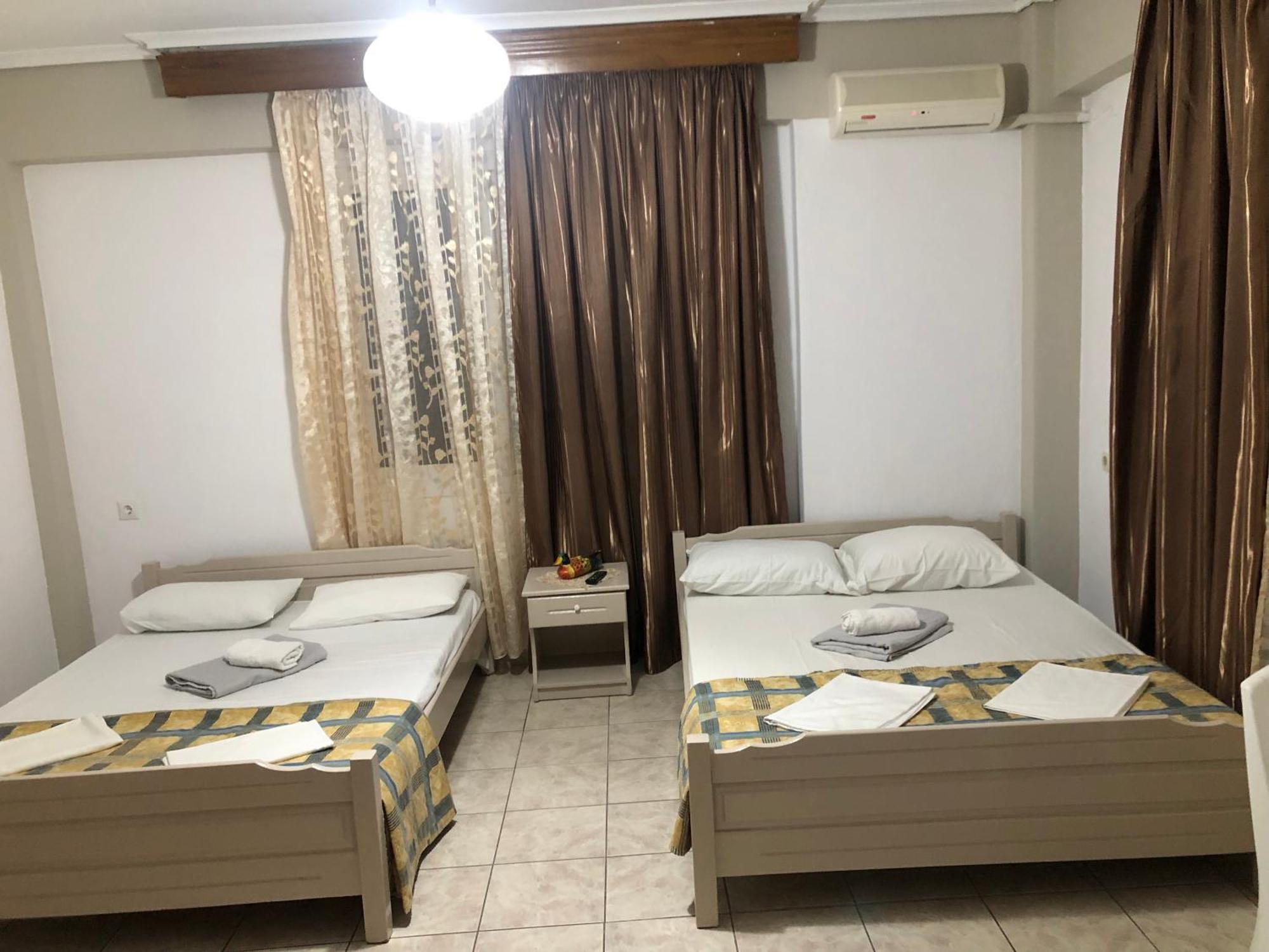 Nikis Rooms Paralía Kültér fotó